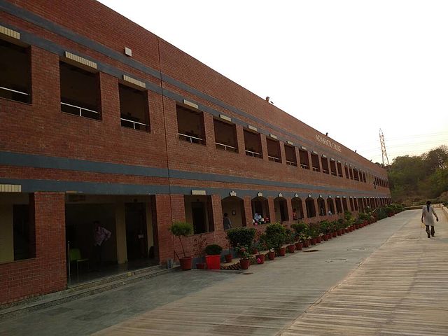 Aryabhatta collegeUniversity of Delhisouth campus